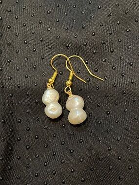 Freshwater Pearl Drop Earrings with Gold Hooks - White